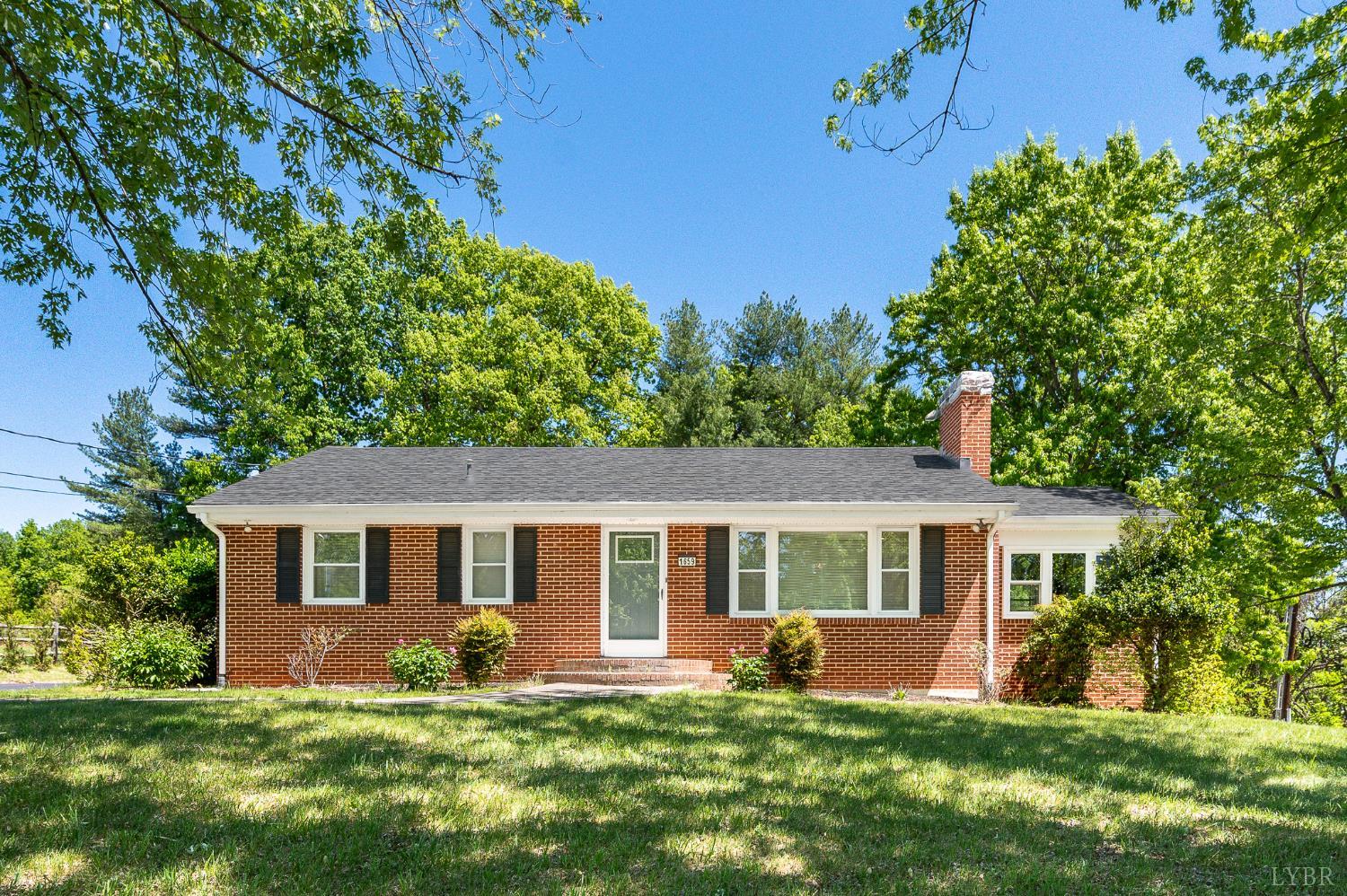 1659 Shady Knoll Avenue, Bedford, VA home for sale