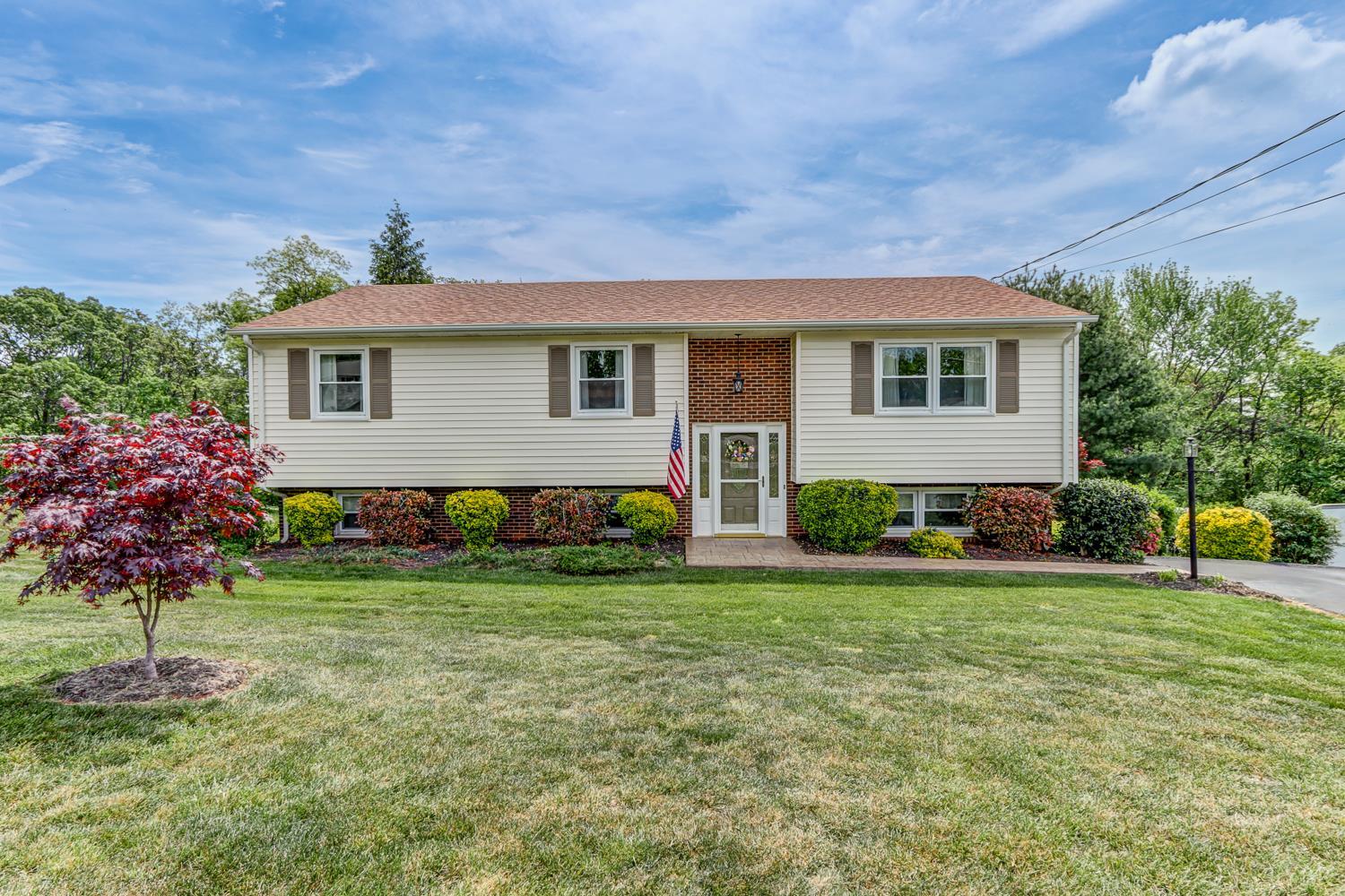 273 Sunnymeade Road