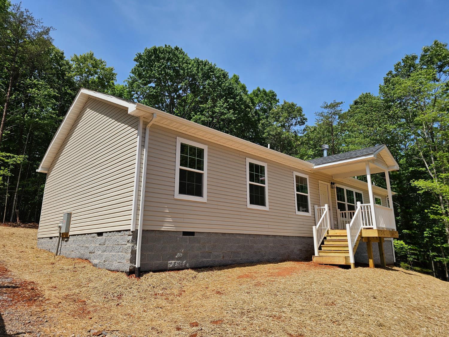 2125 Walnut Hollow Road, Lynchburg, VA home for sale