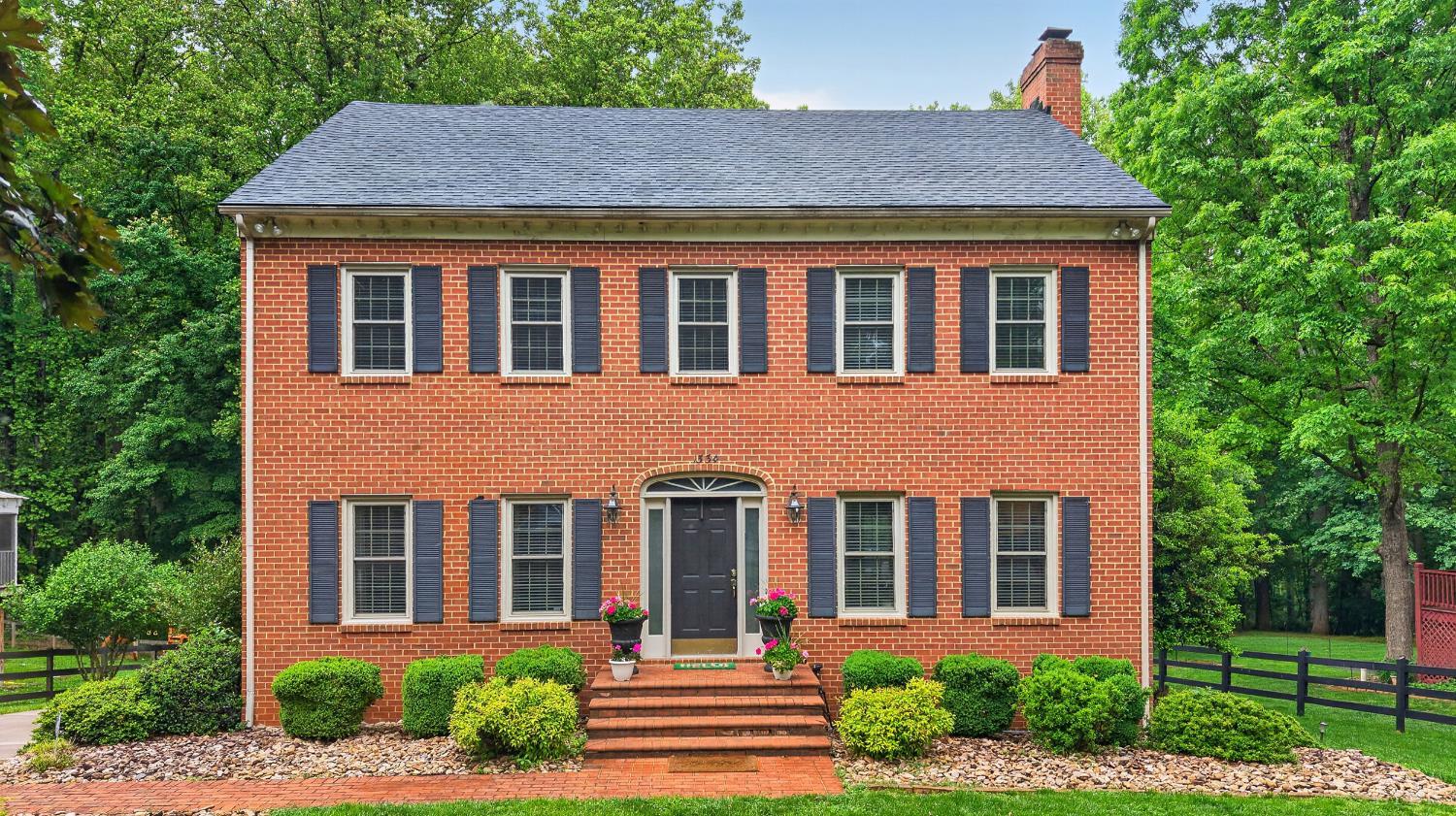 1334 Boonsboro Place, Lynchburg, VA home for sale