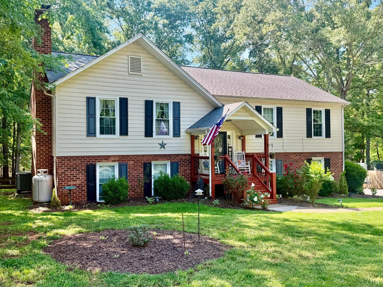 210 Woodville Drive, Forest, VA home for sale
