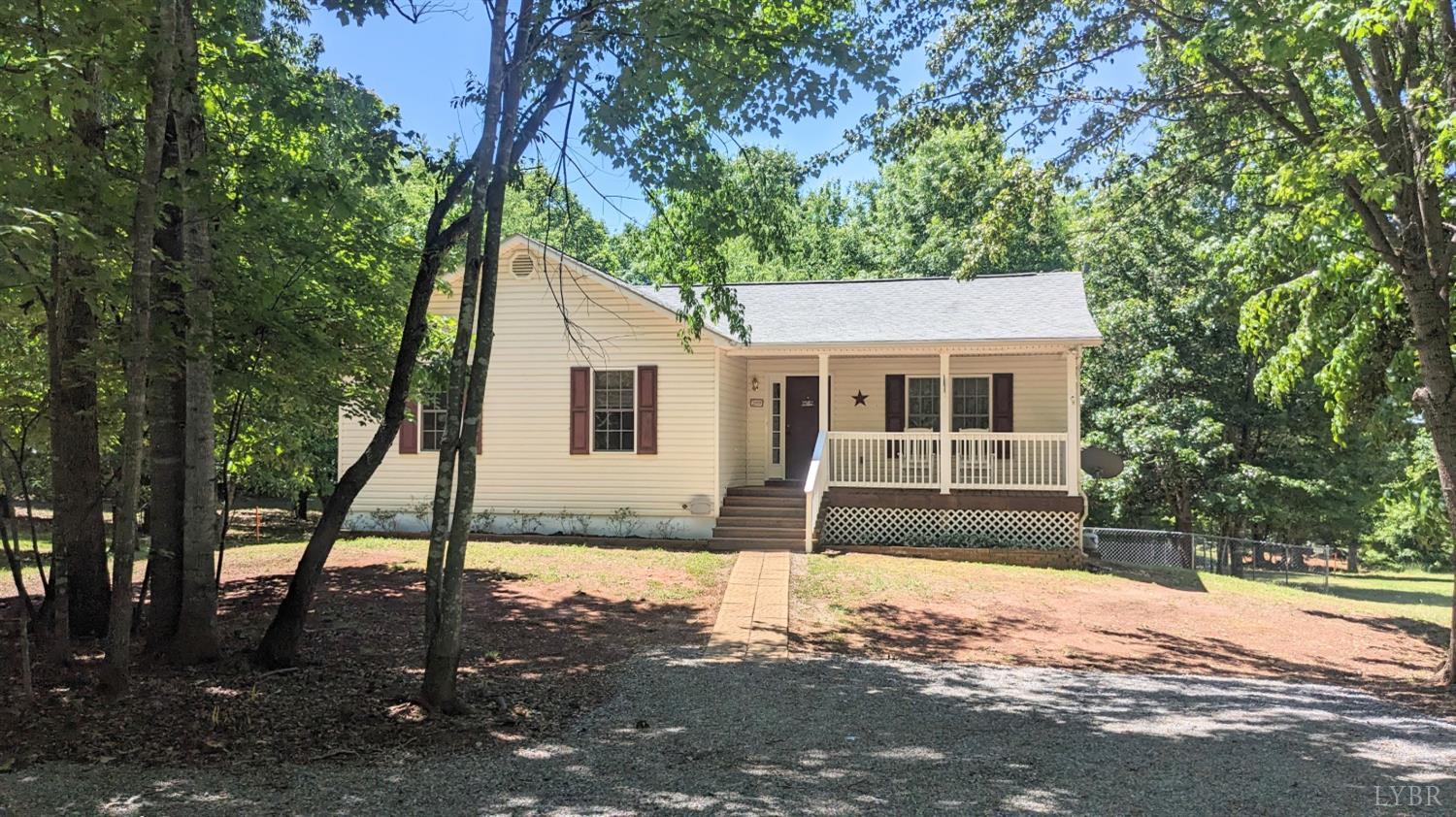 3959 Diamond Hill Road, Moneta, VA home for sale