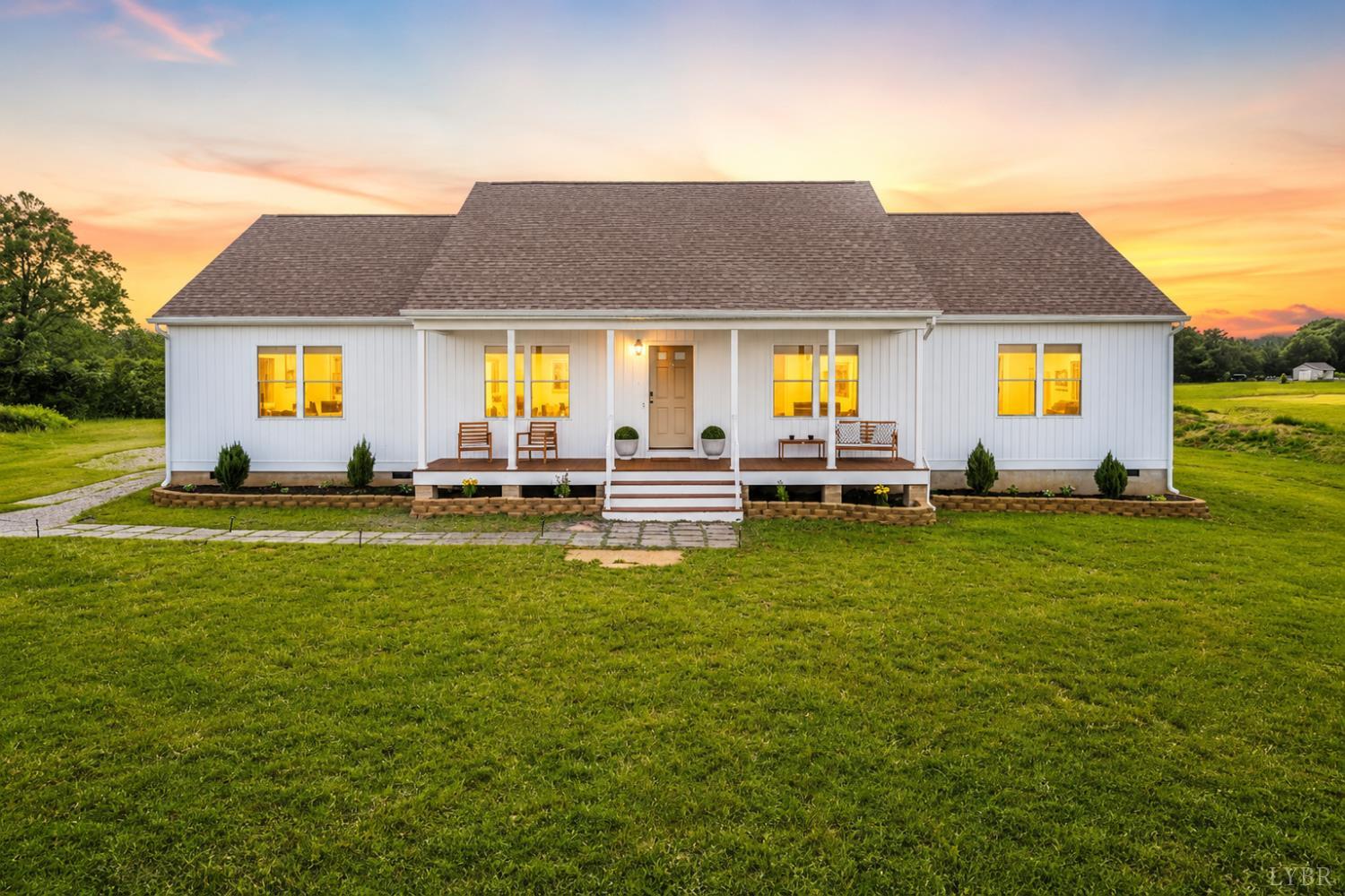 1136 Ryan Estates Lane, Bedford, VA home for sale
