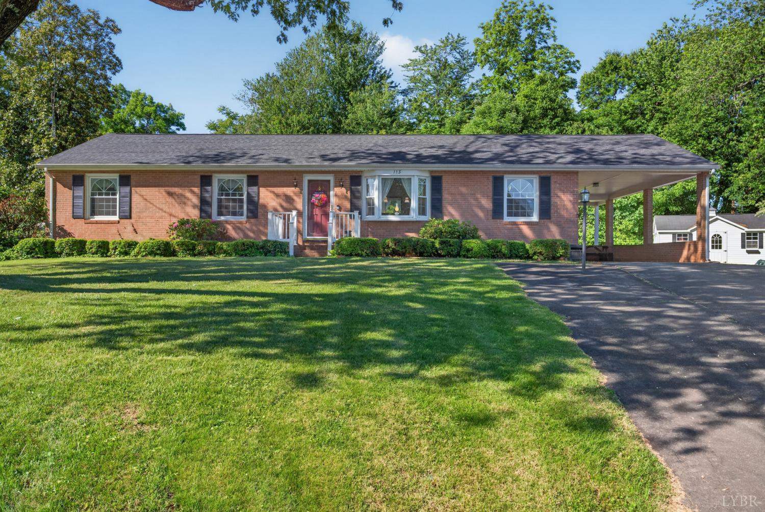 113 Kenbridge Place, Lynchburg, VA home for sale