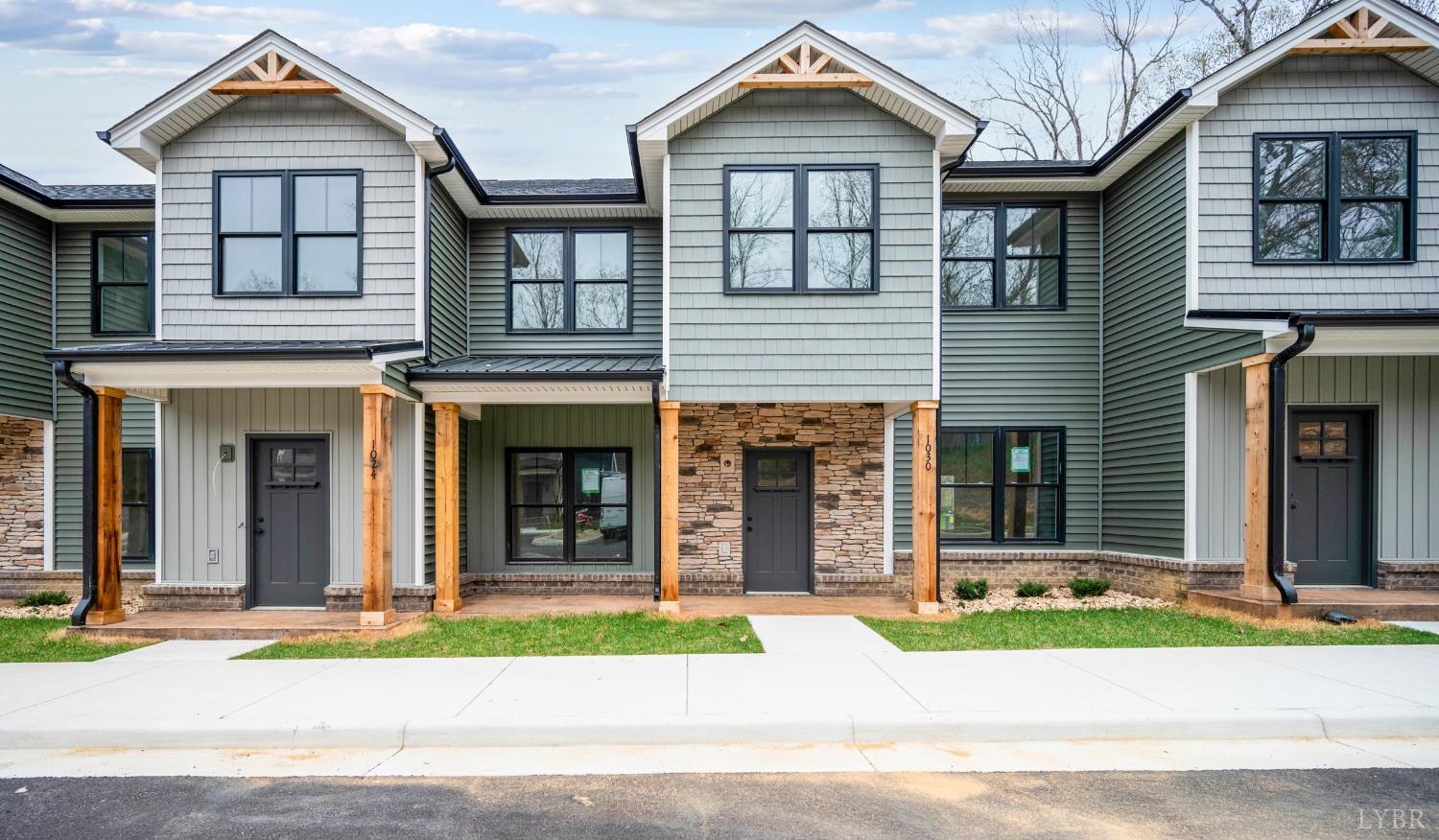 1036 Wythe Drive, Forest, VA home for sale