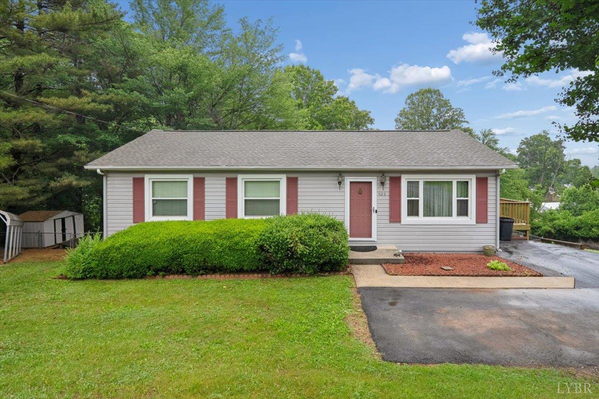 523 Sweeney Circle, Forest, VA home for sale