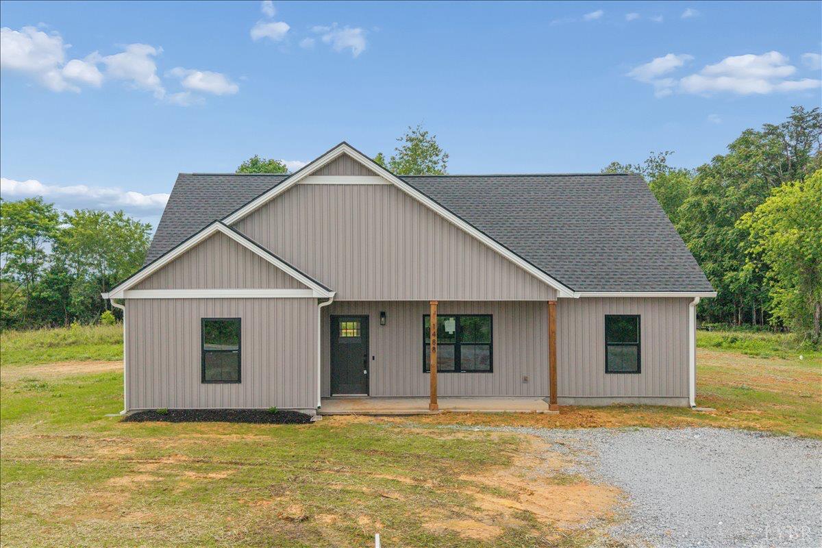 1488 Hickory Cove Lane, Moneta, VA home for sale