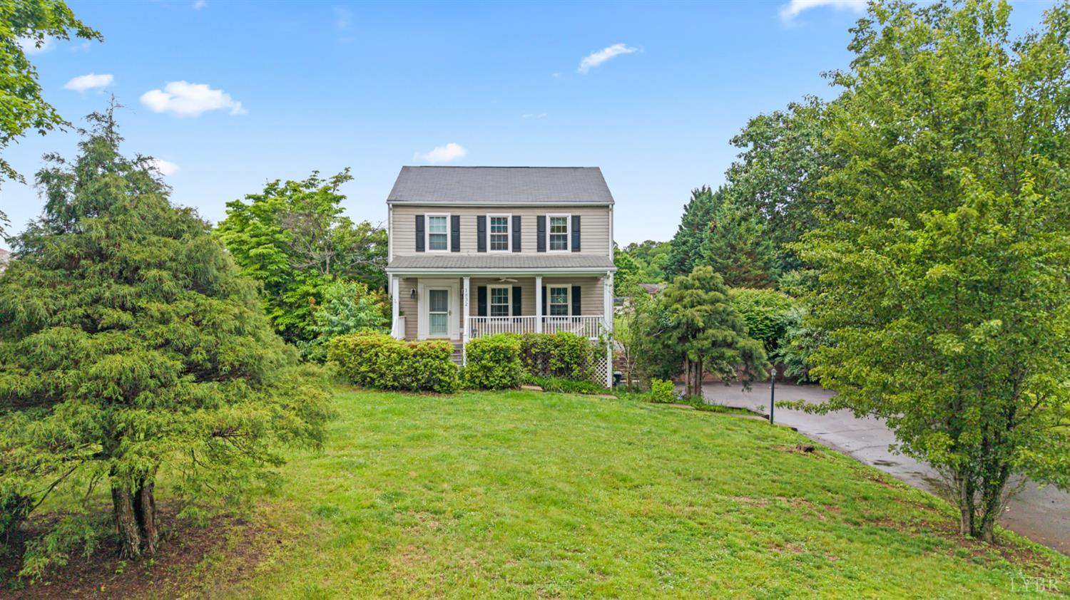 1832 Vista Circle, Bedford, VA home for sale