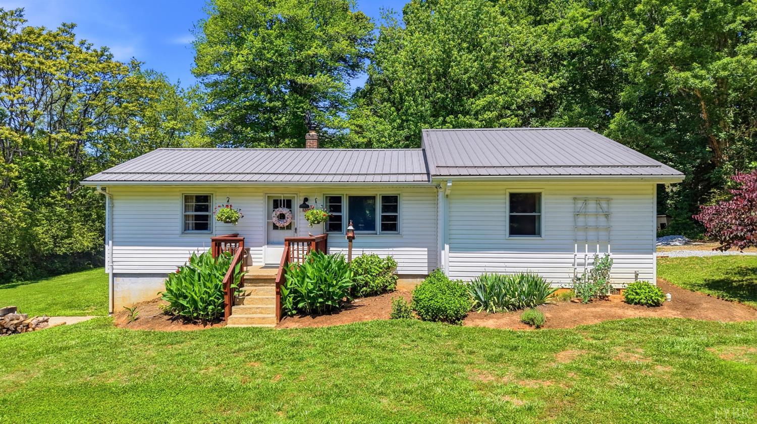 1321 Boxwood Farm Road