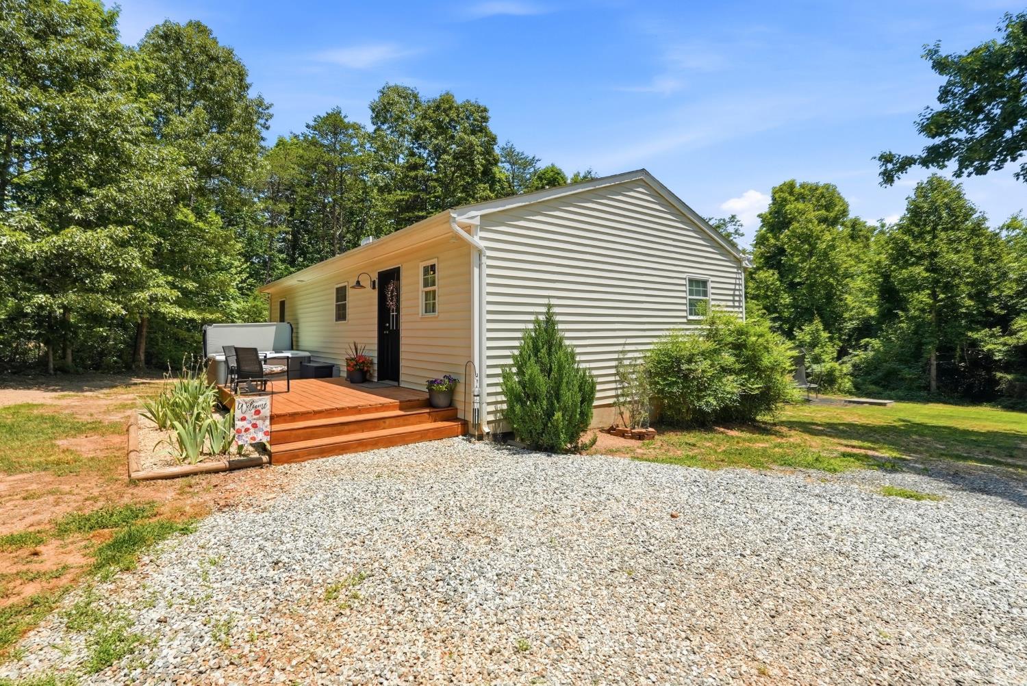 60 Jefferson Ln.