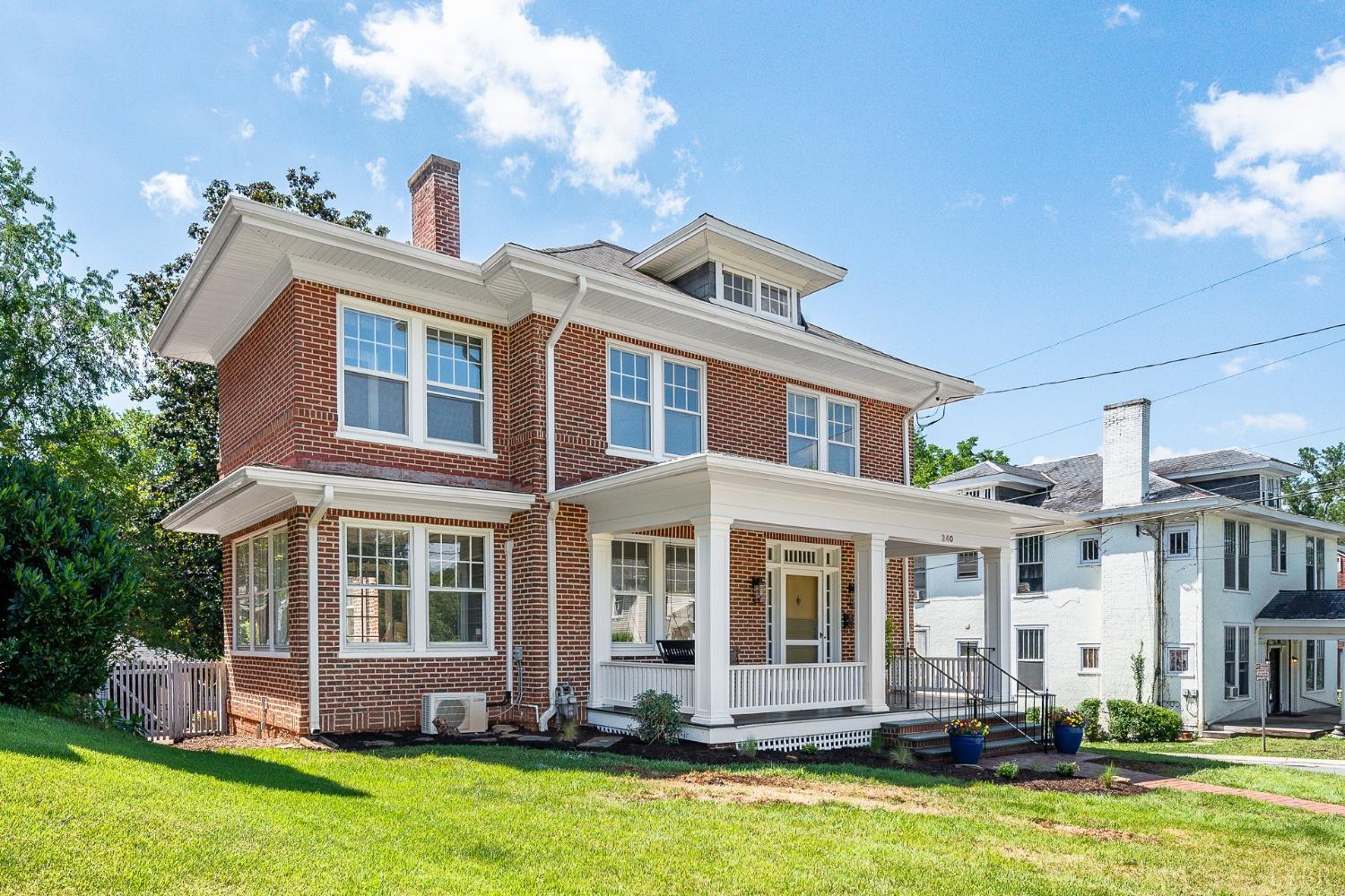 240 Warwick Lane, Lynchburg, VA home for sale