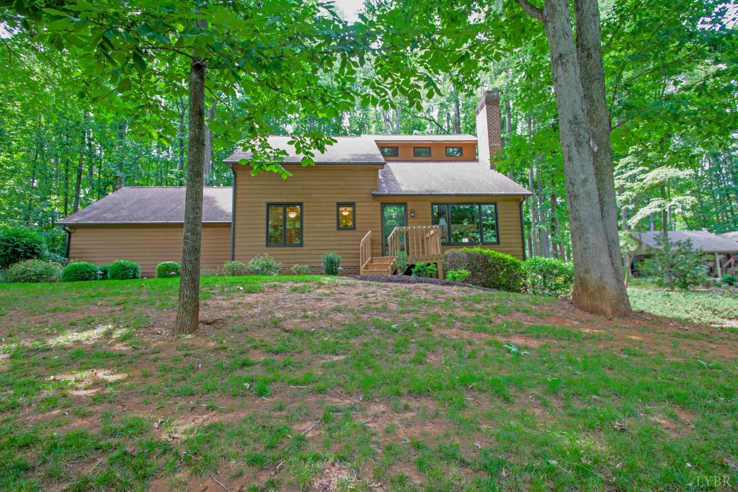 Road, Forest, VA home for sale