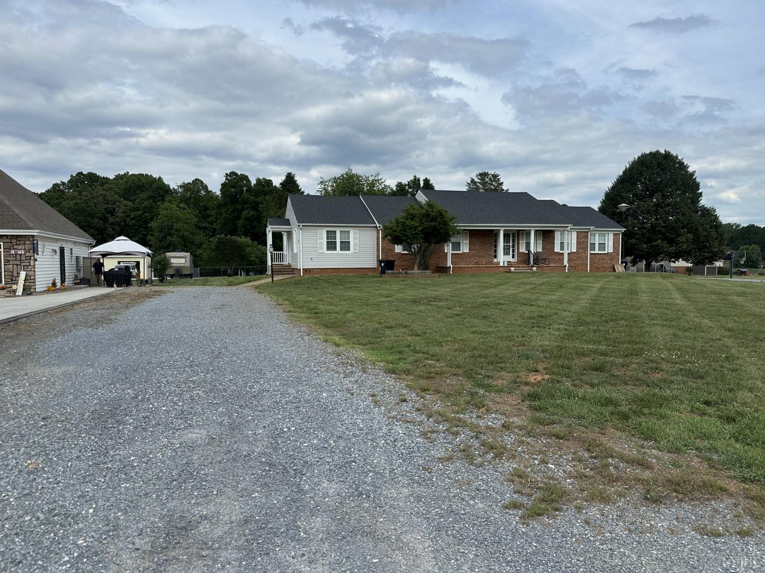 93 High View Place