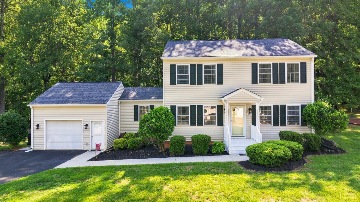 104 Fieldstone Court, Lynchburg, VA home for sale