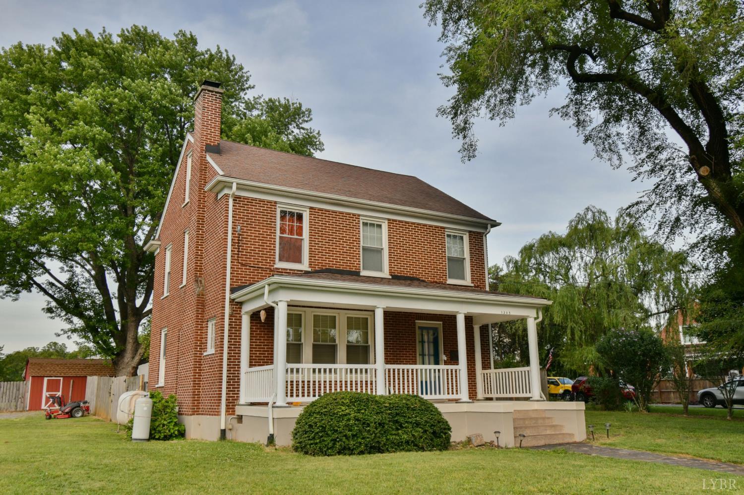 1305 Park Street, Bedford, VA home for sale