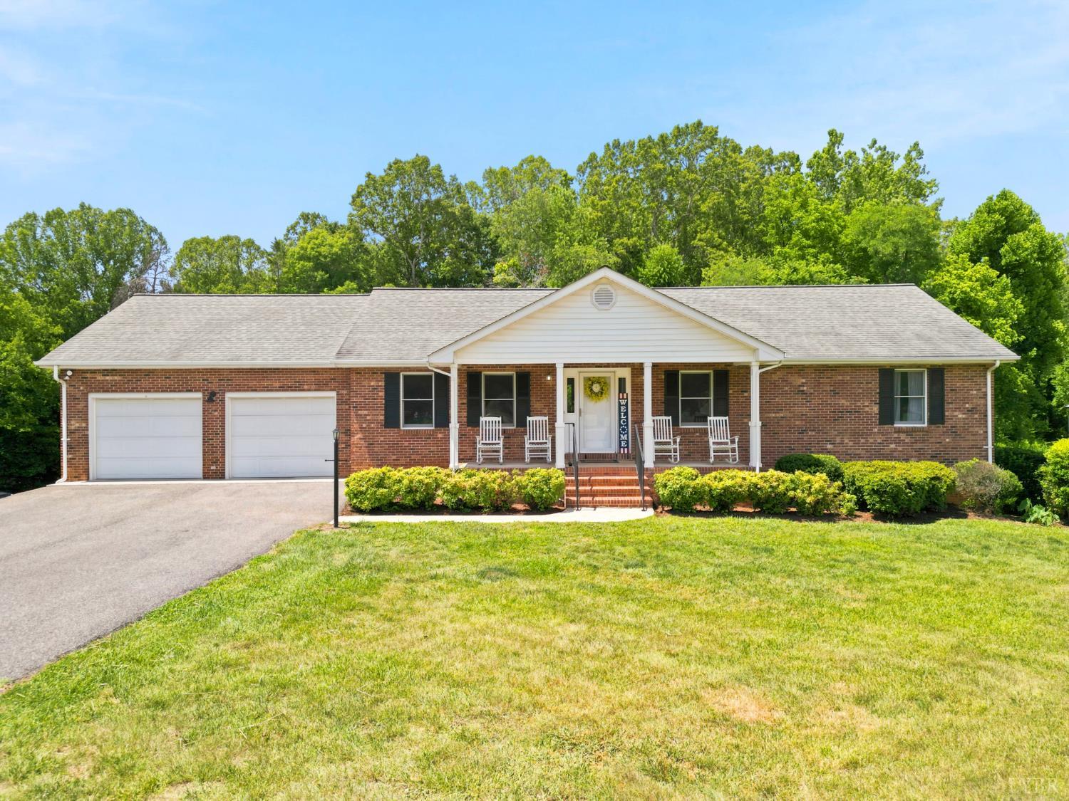 419 Holly Hills Drive