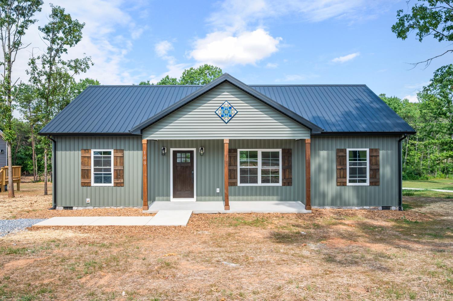109 Greenhouse