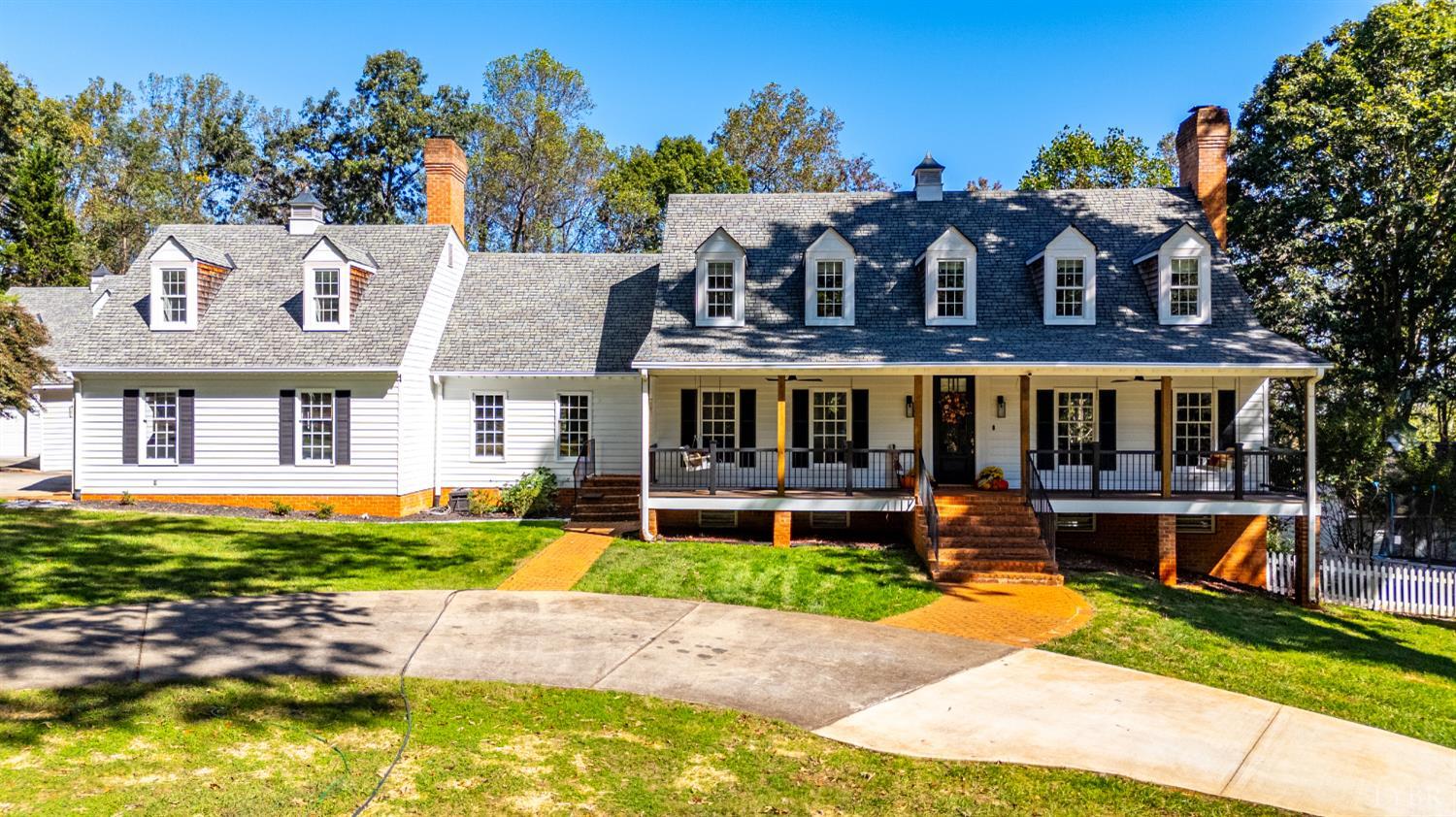 207 Fox Runn Dr, Lynchburg, VA home for sale