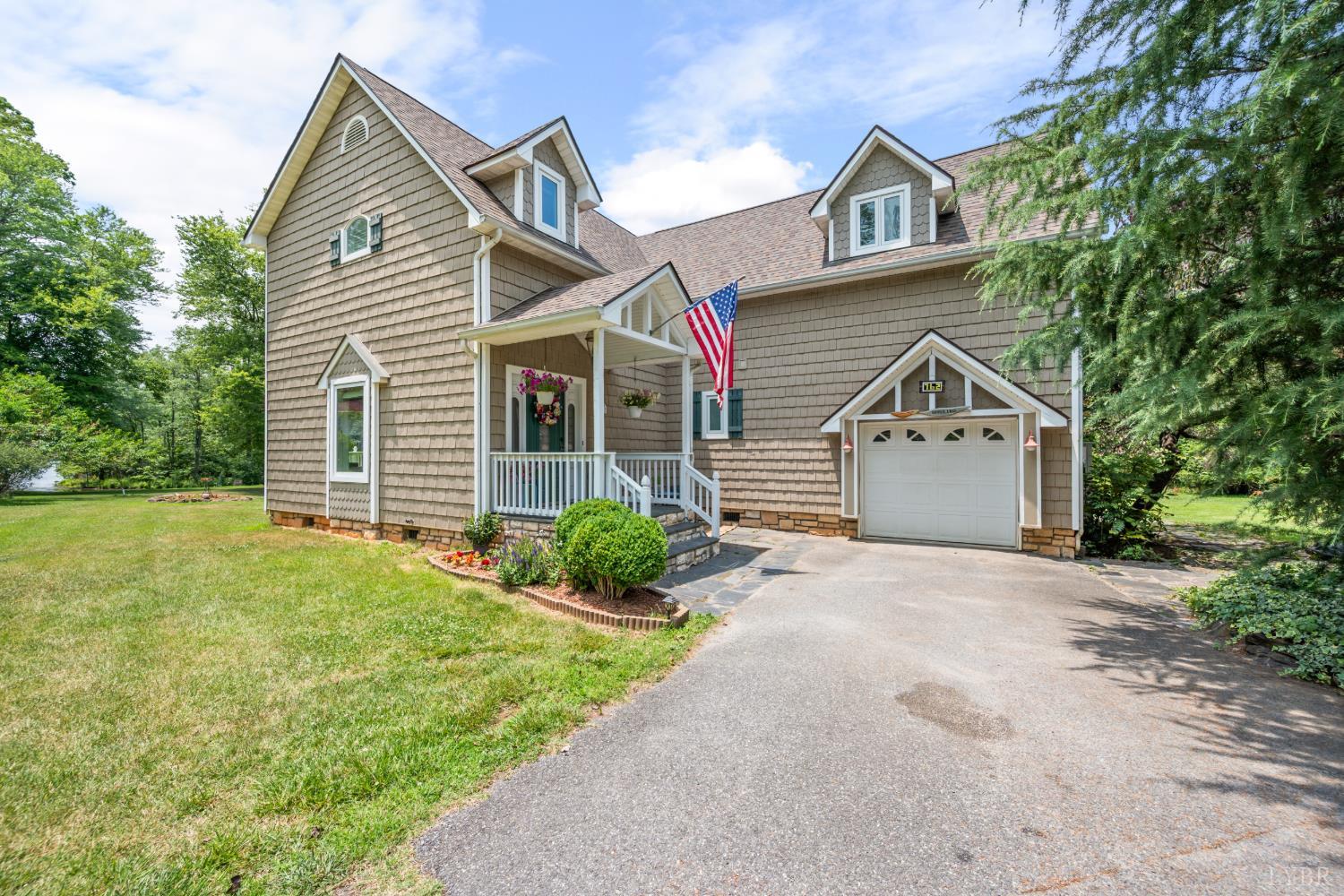 762 Timberlake Drive, Lynchburg, VA home for sale