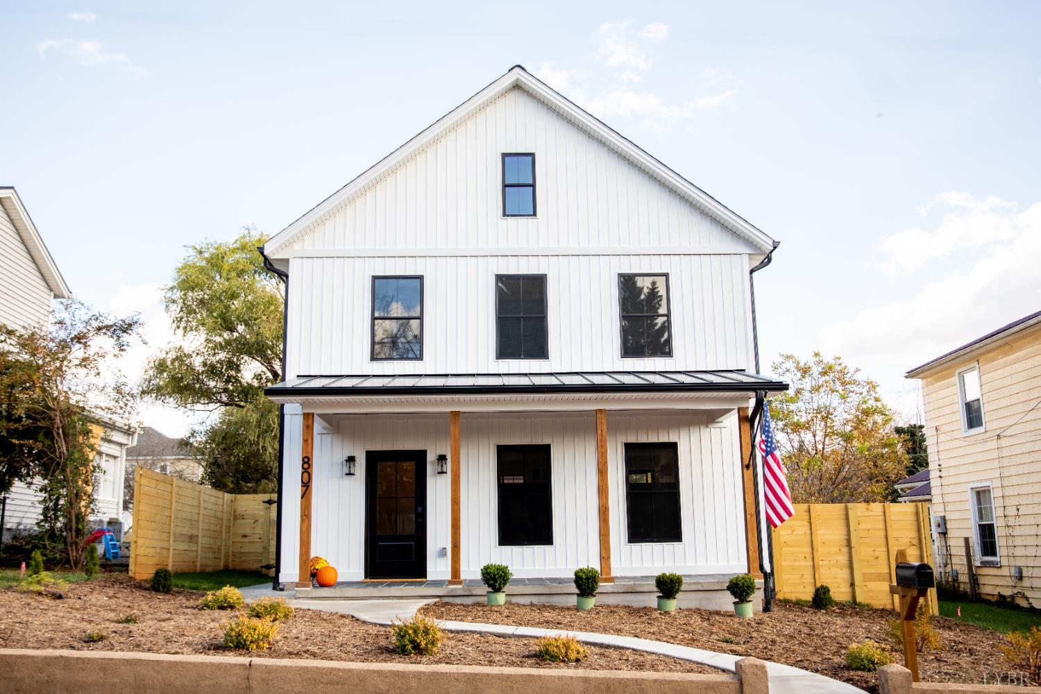 807 Grove Street, Bedford, VA home for sale