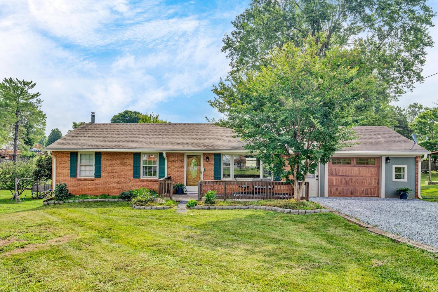 1123 Roundtree Drive, Bedford, VA home for sale