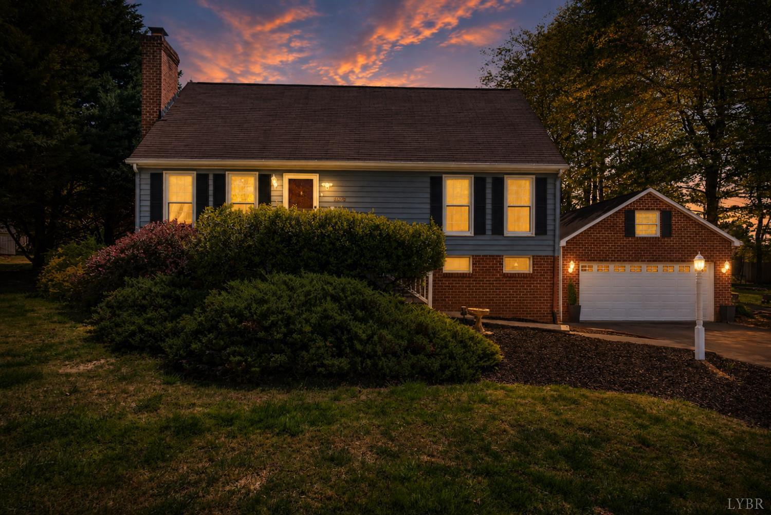 1002 Oxford Point, Lynchburg, VA home for sale