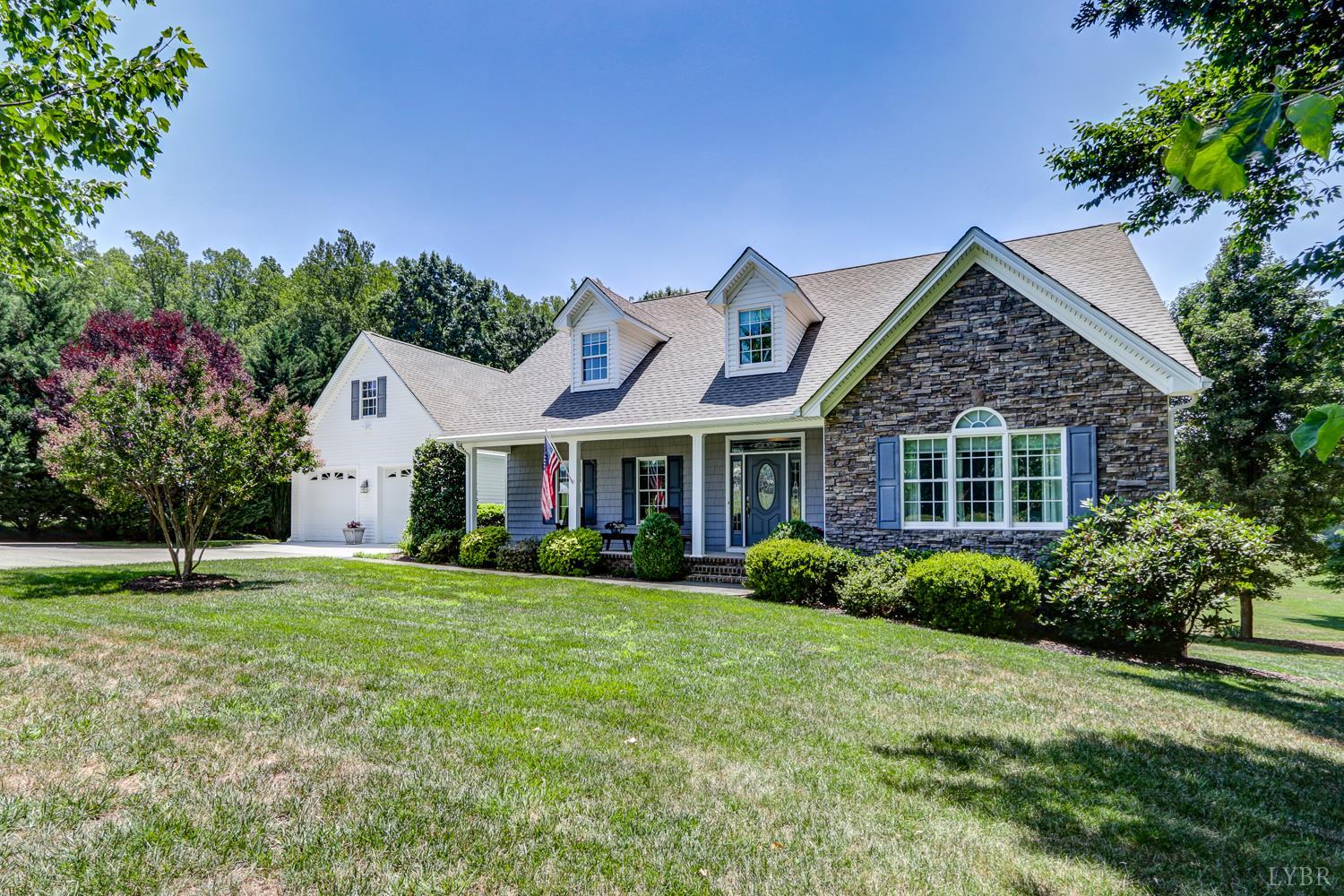 1117 Elkwood Terrace North, Forest, VA home for sale