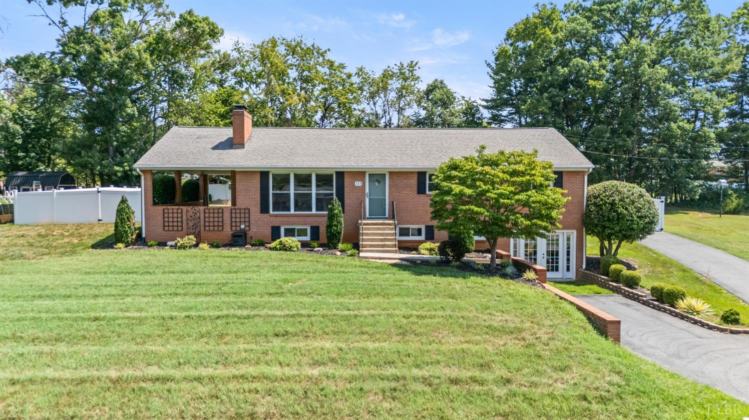123 Silver Springs Drive, Lynchburg, VA home for sale