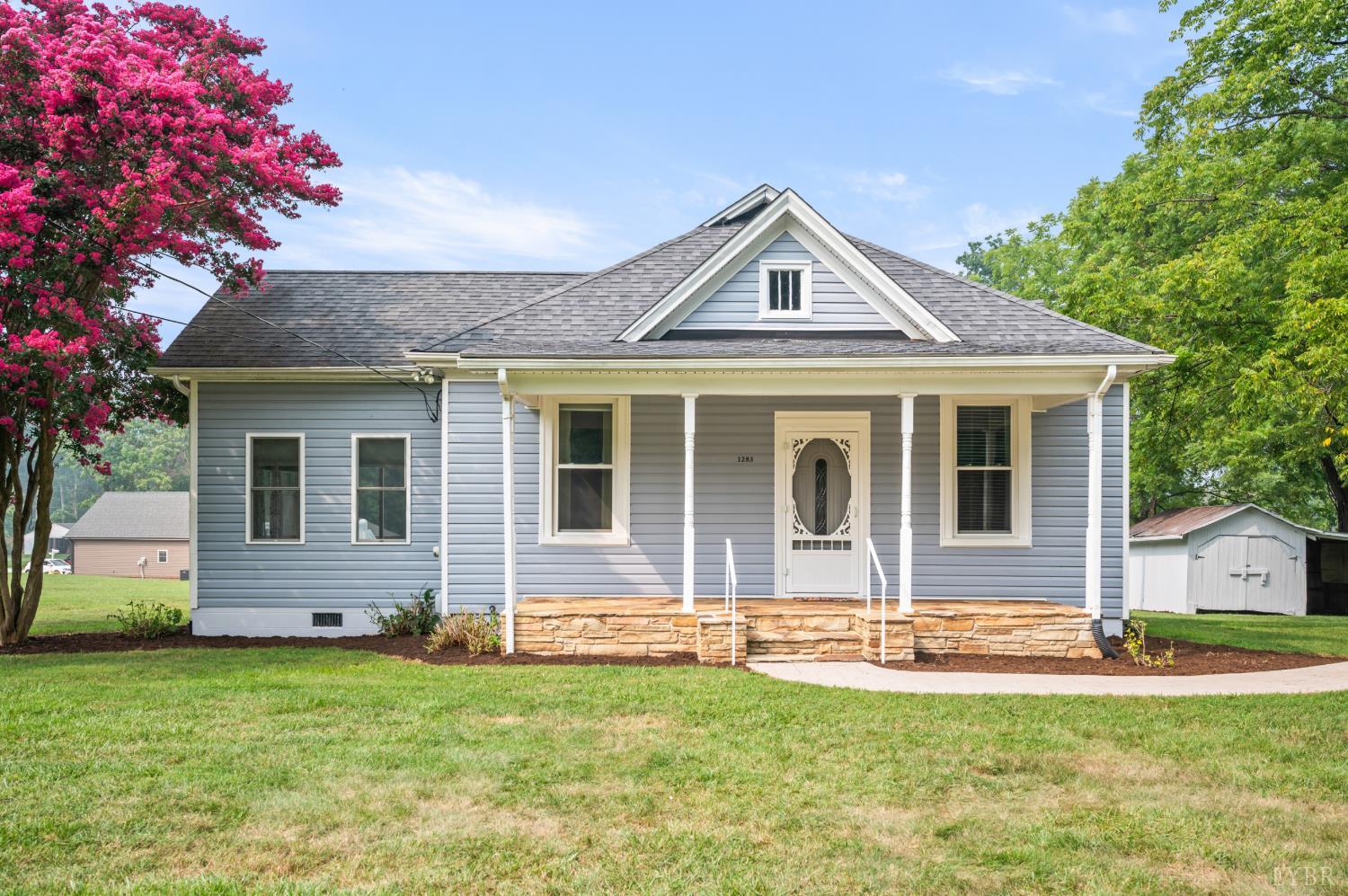 1283 Gladden Circle, Forest, VA home for sale