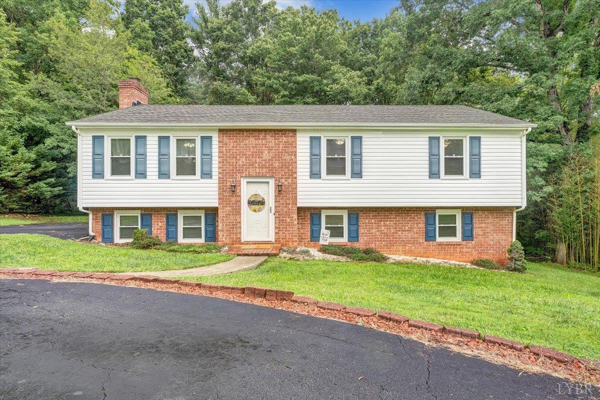 31 Goldfinch Drive, Lynchburg, VA home for sale