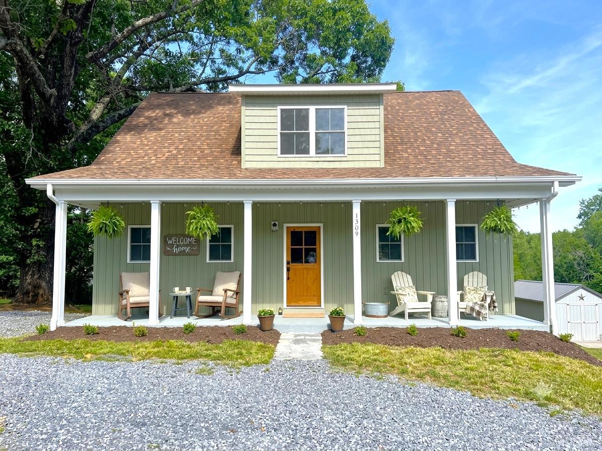 1509 Clearview Rd, Bedford, VA home for sale