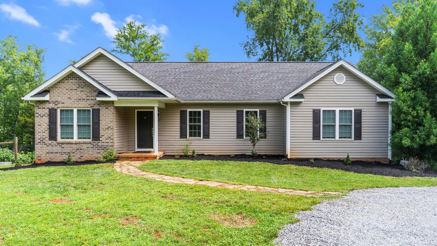 1194 Hamler Road, Forest, VA home for sale