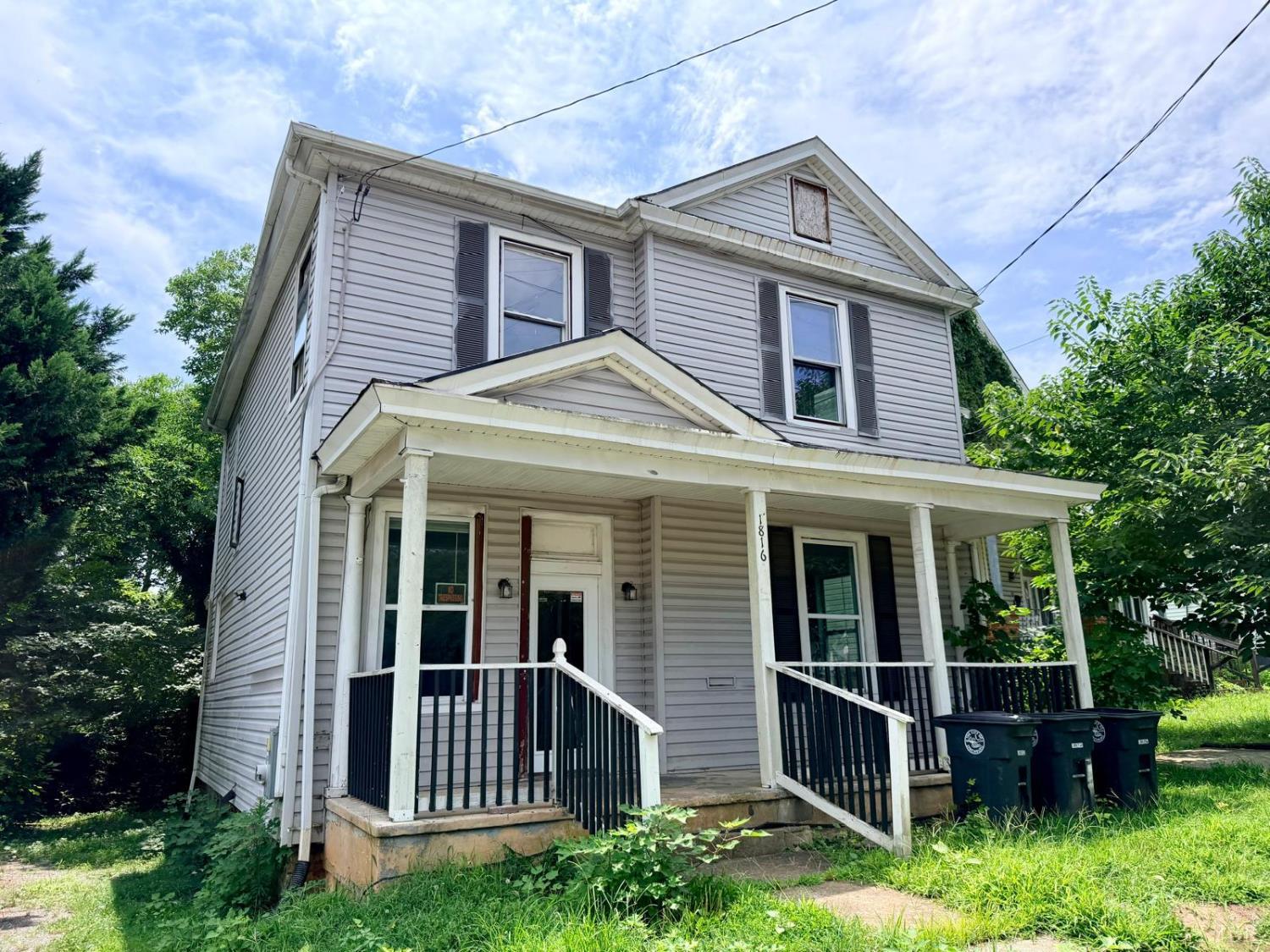 1816 Grace Street