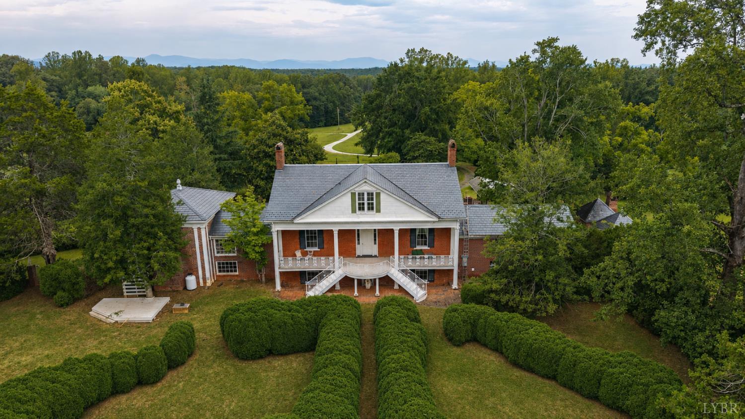841 Earley Farm Road