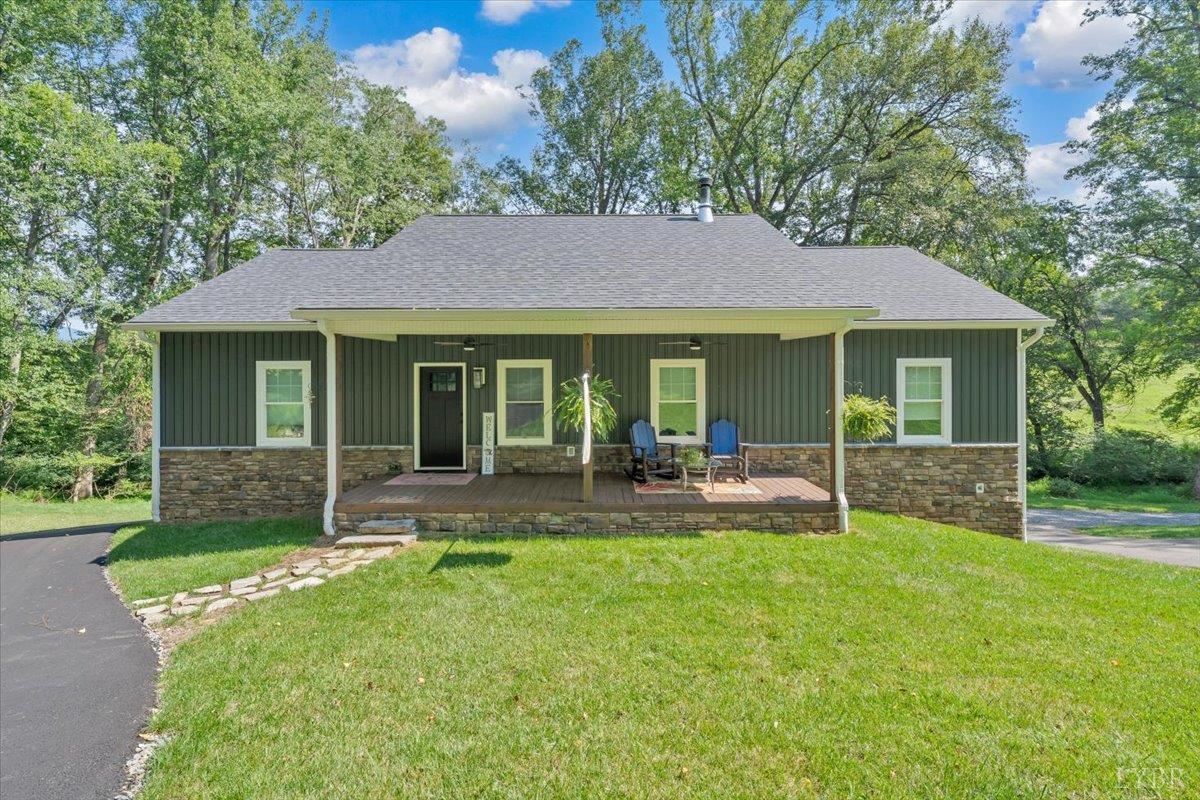 1226 Rendezvous Lane, Bedford, VA home for sale