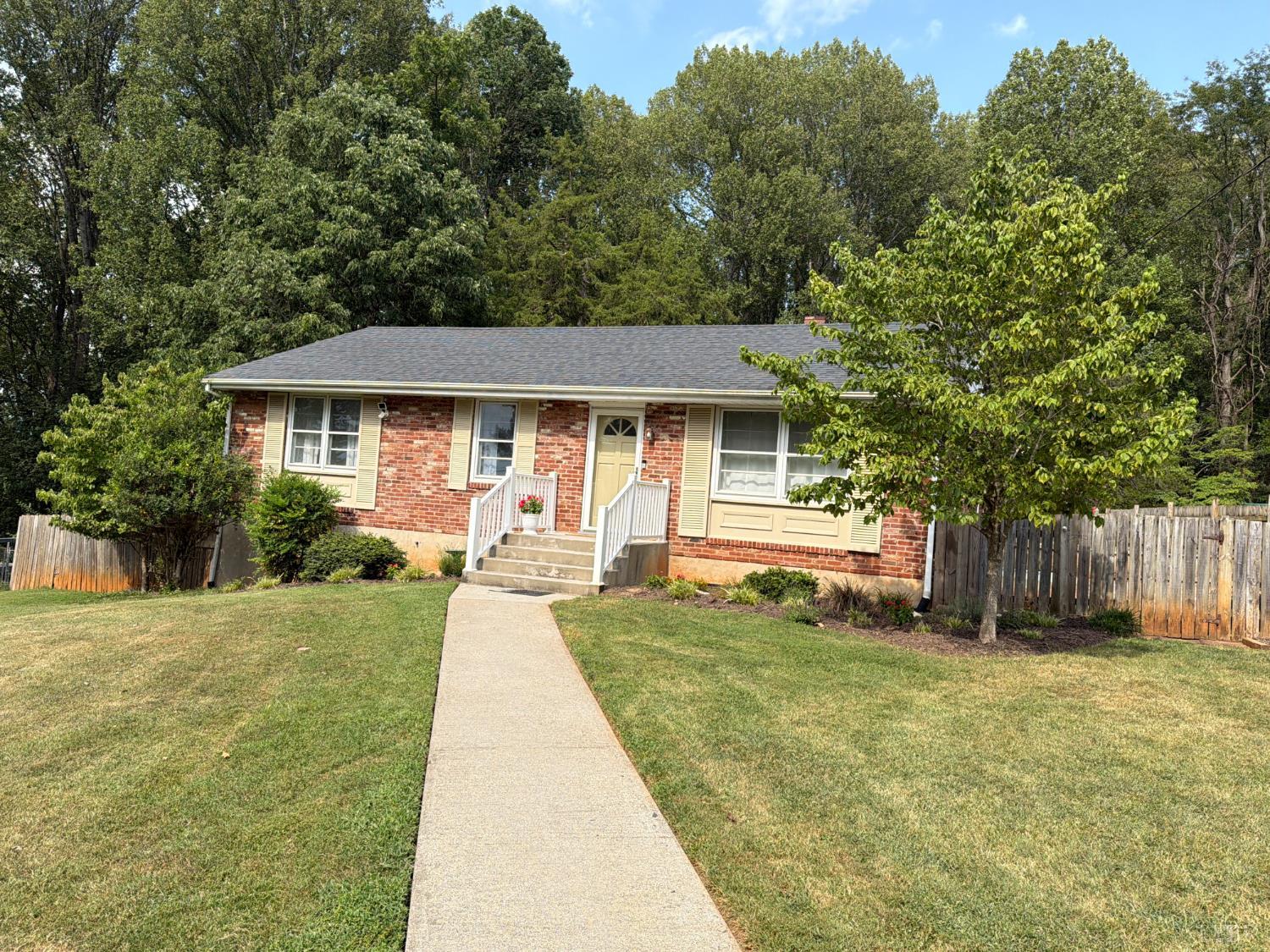 1114 Dandridge Drive