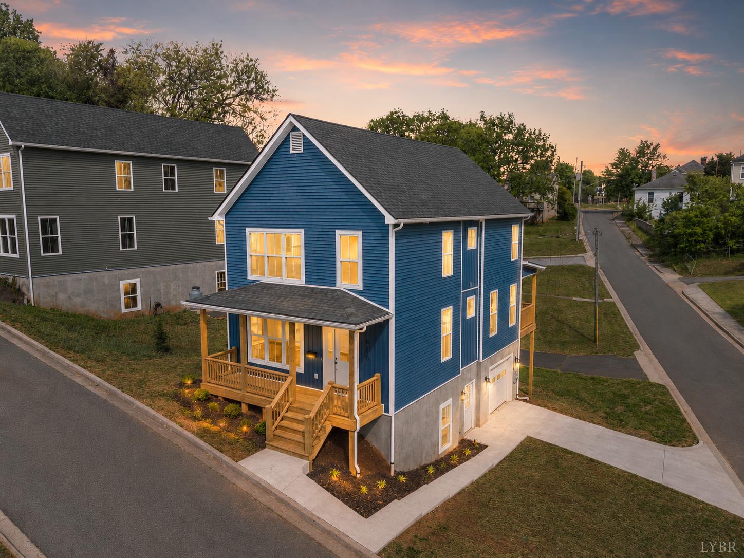 528 Essex Street, Lynchburg, VA home for sale