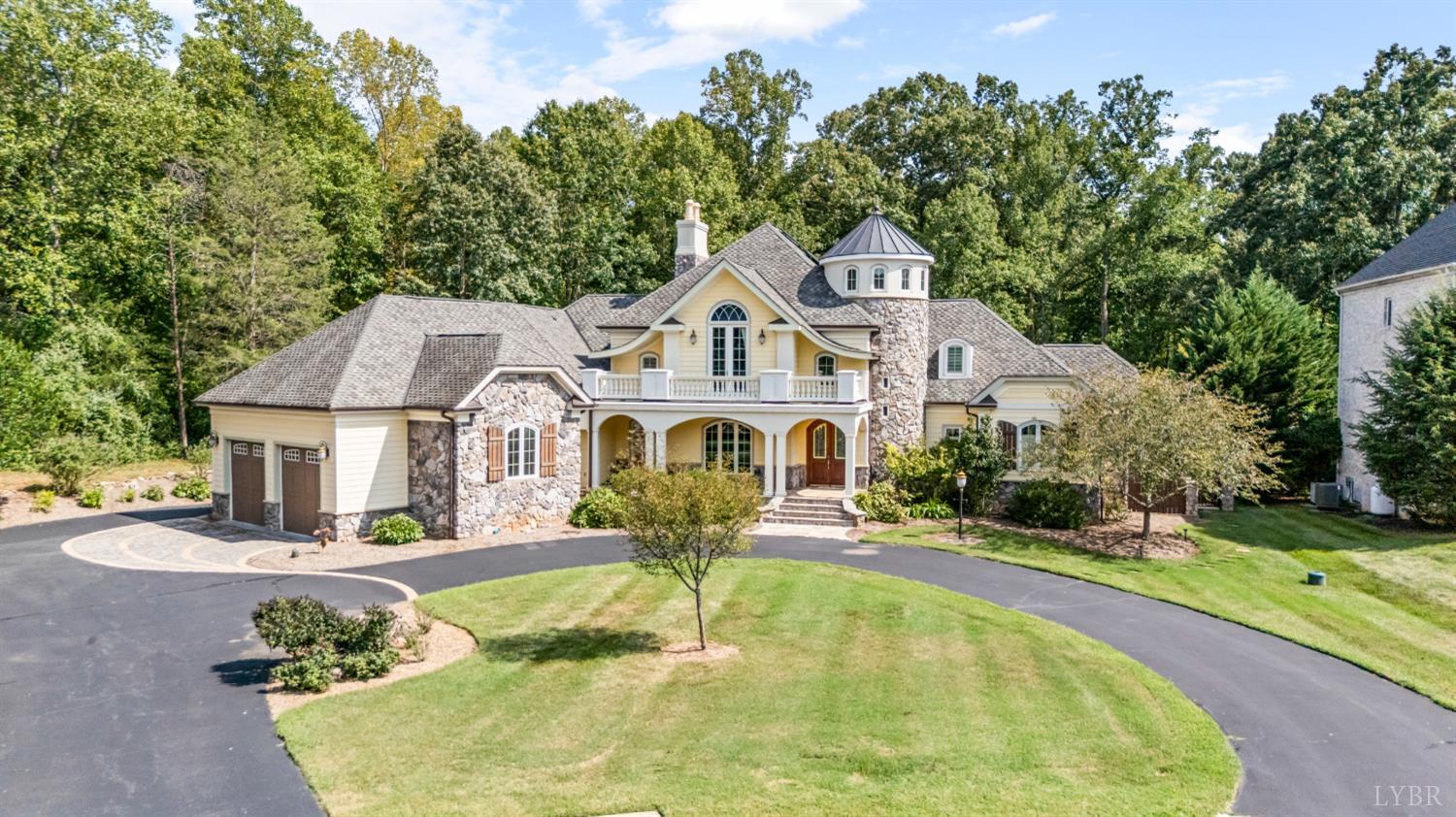 144 Beacon Hill Place, Lynchburg, VA home for sale