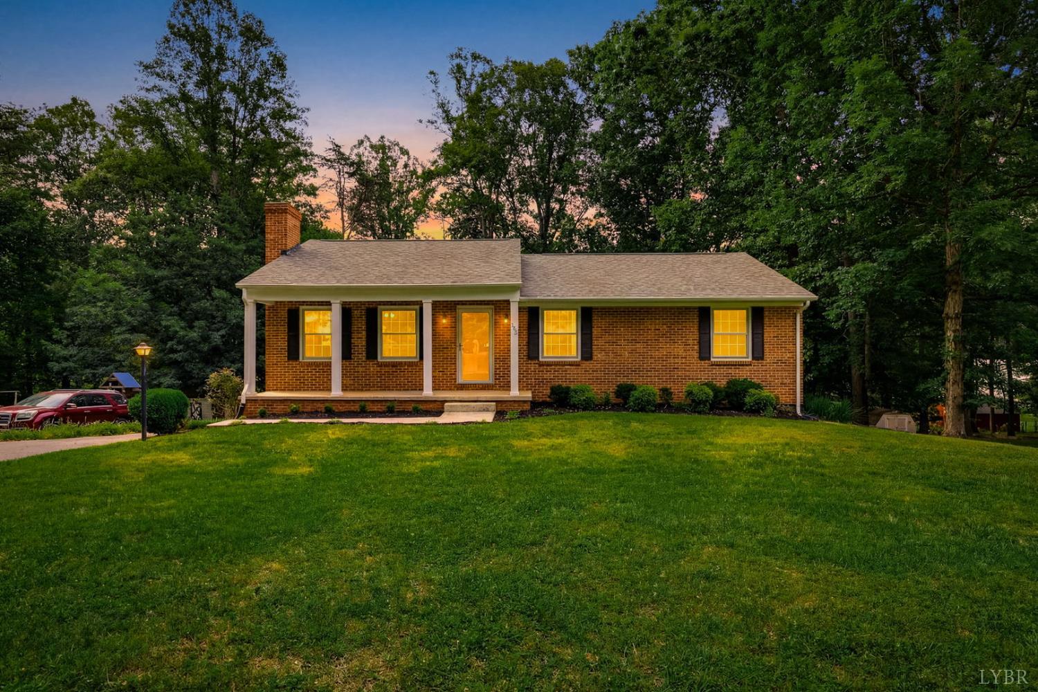 112 Valleywood Drive, Forest, VA home for sale
