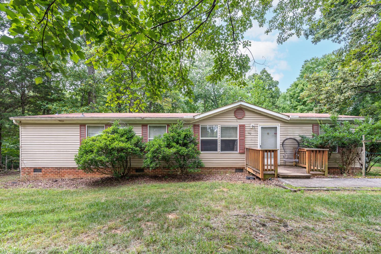 1624 Fiddler Creek Road, Bedford, VA home for sale