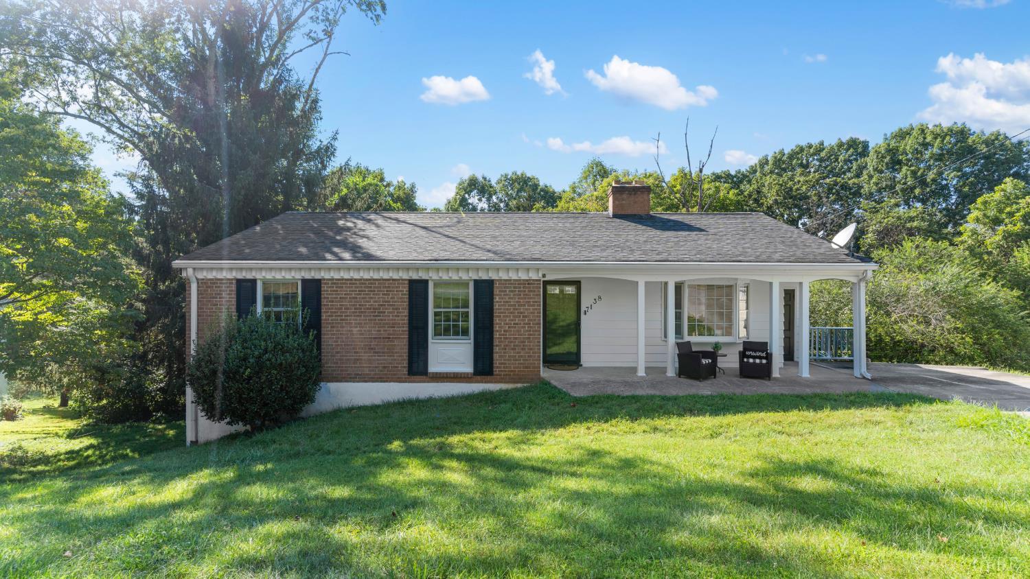 7138 Meadowbrook Road