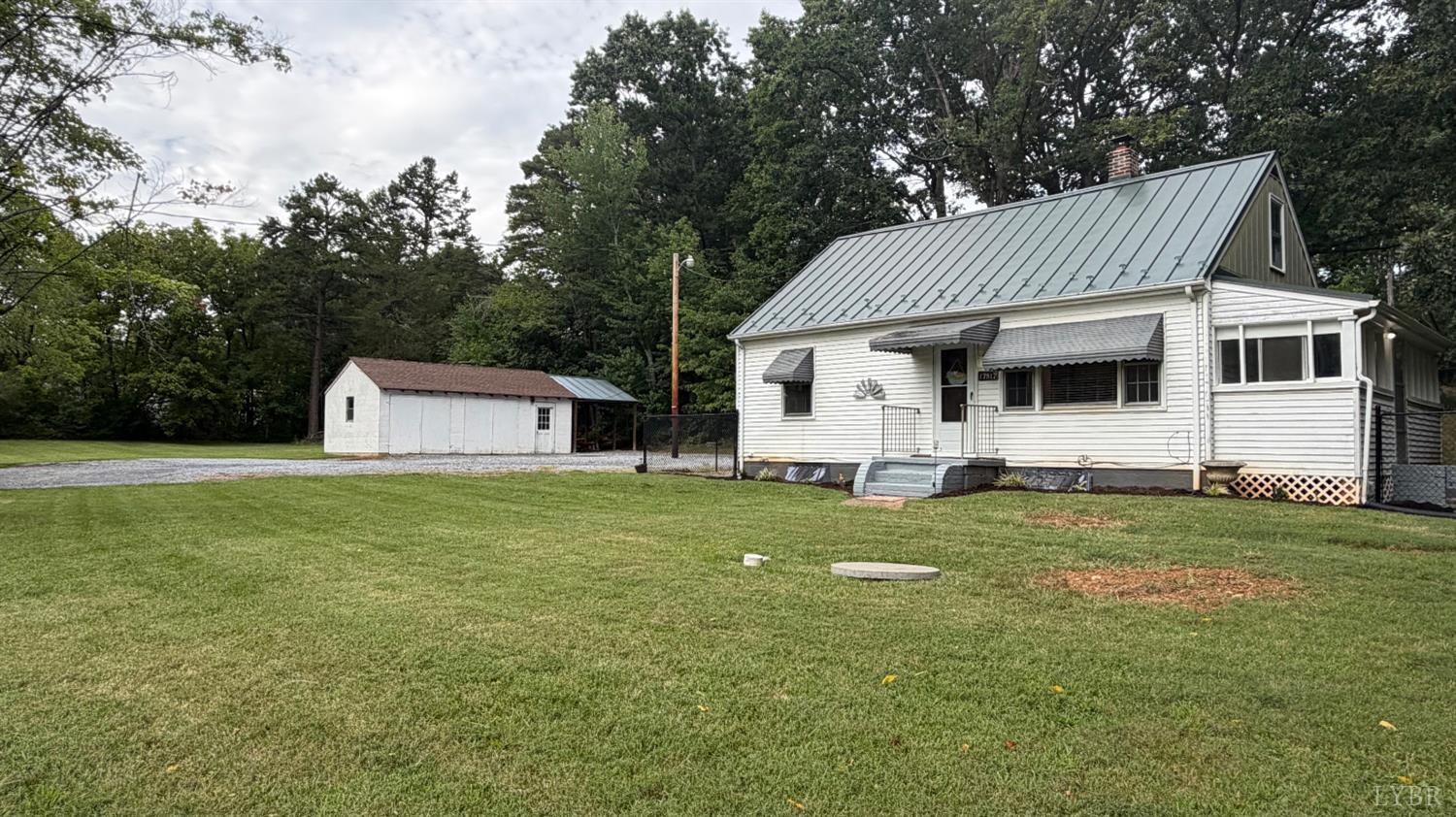 17817 Leesville Road