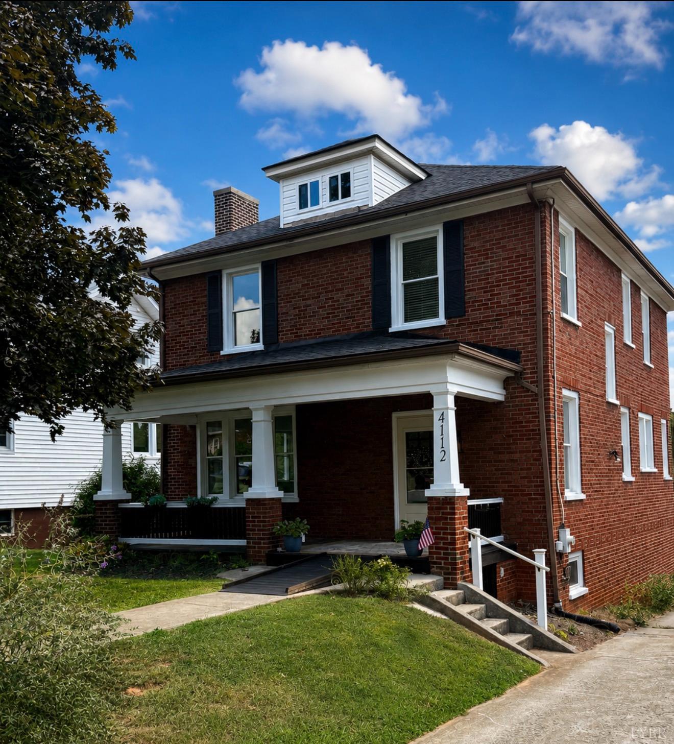 4112 Fort