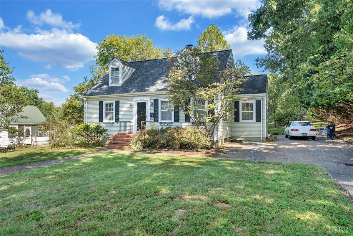 1000 Lake Drive, Bedford, VA home for sale
