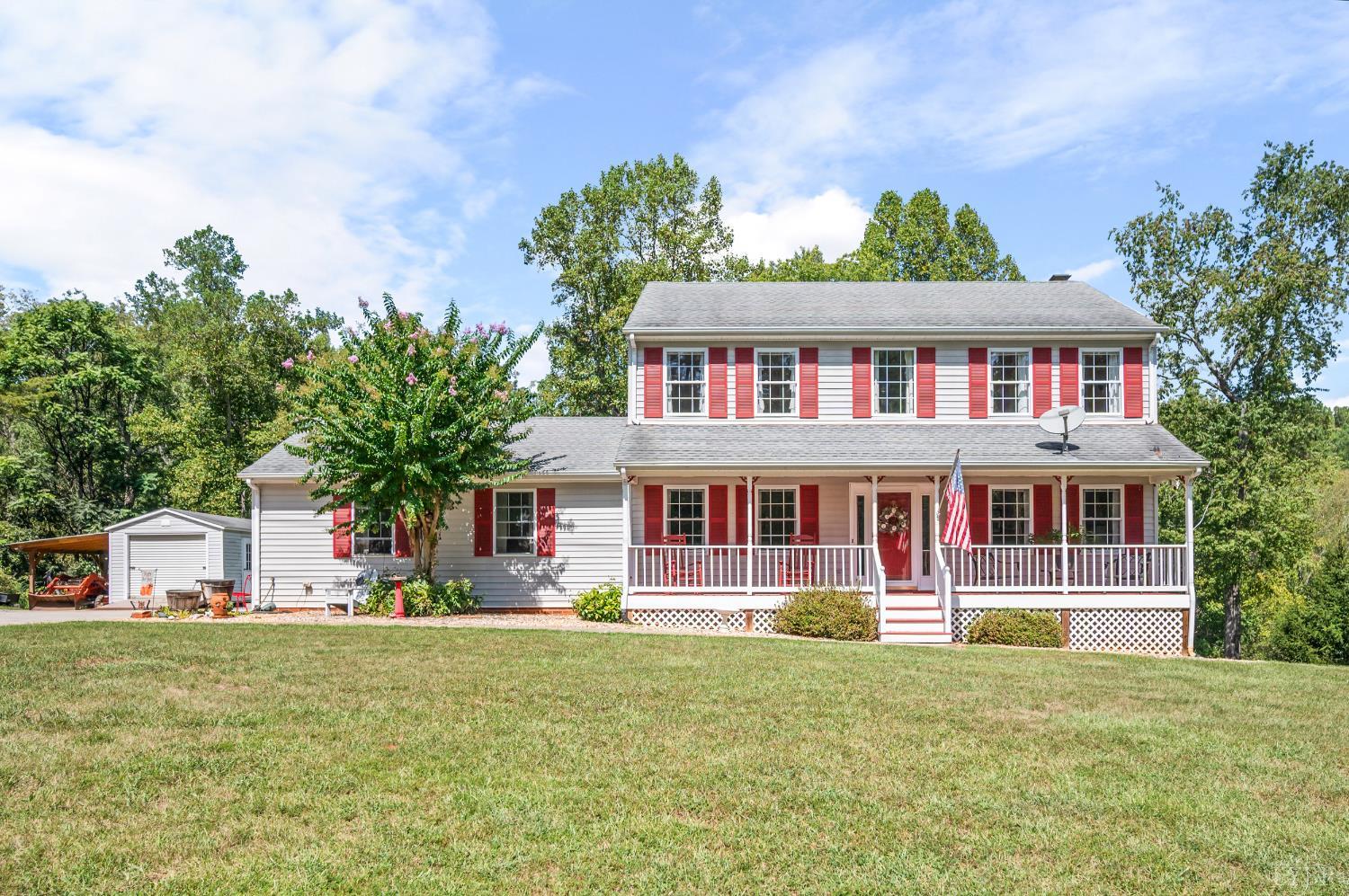 6707 Coffee Road, Forest, VA home for sale