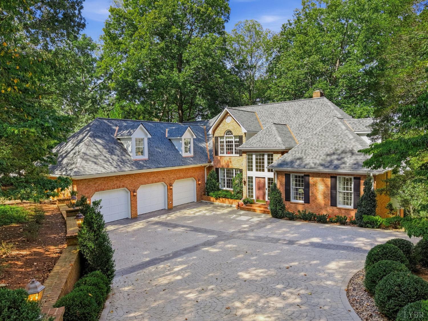 805 Ivy Lake Drive, Forest, VA home for sale