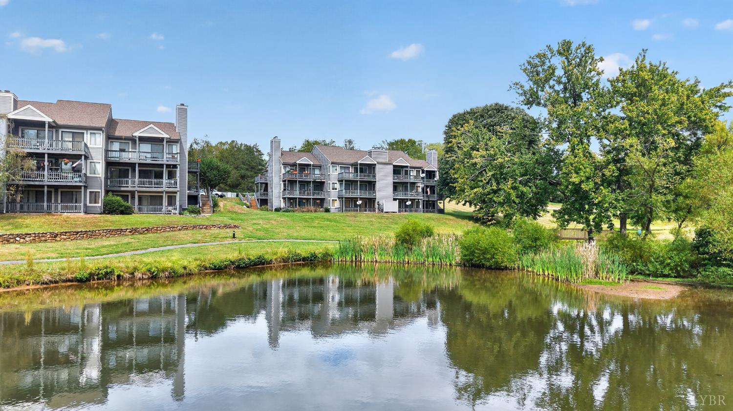 2111 Deer Run