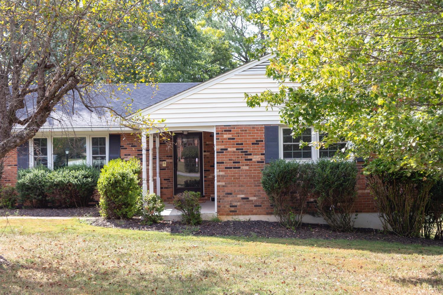 1290 Rainbow Forest Dr, Lynchburg, VA home for sale