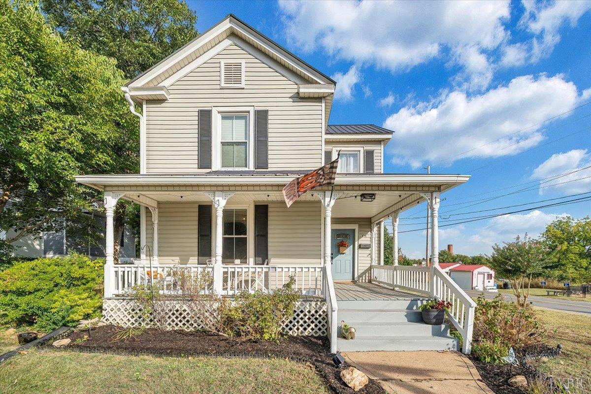 711 North Street, Bedford, VA home for sale