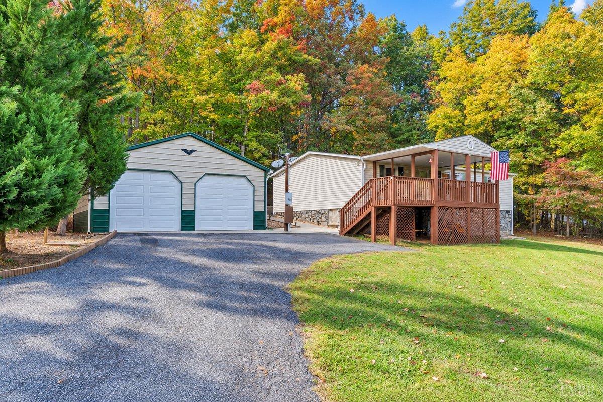 1065 Johnson Mountain Rd